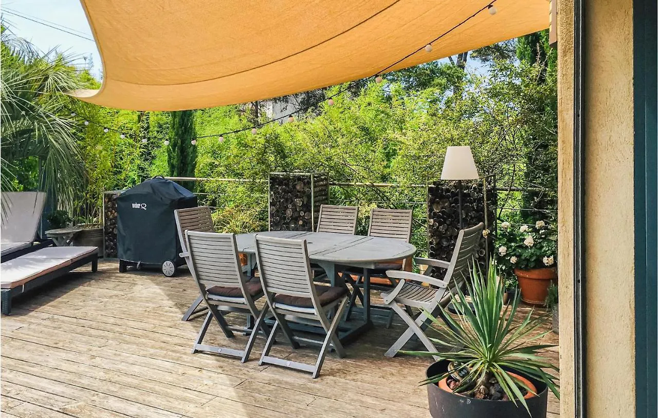 Holiday home 3 Bedroom Gorgeous Home In Giens Hyeres